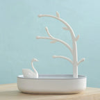 Arbre À Bijoux Avec Cygne